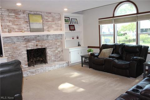 3463 Briton Cir NW, Canton, OH 44708 photo 5