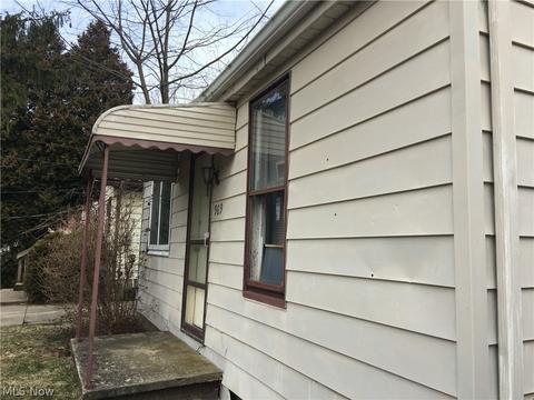 969 Belden Ave, Akron, OH 44310 photo 3