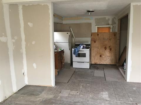 969 Belden Ave, Akron, OH 44310 photo 6