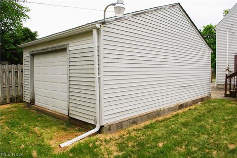 1781 E 33rd St, Lorain, OH 44055 photo 33