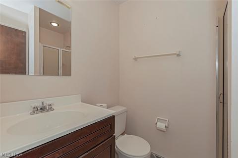 8488 Forestview Ave, Mentor, OH 44060 photo 18