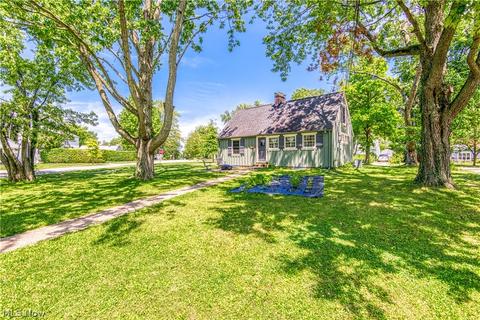 675 Wesley Dr, Berea, OH 44017 photo 6