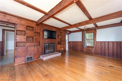 675 Wesley Dr, Berea, OH 44017 photo 25