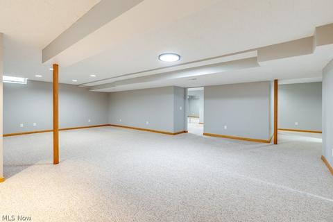 686 Nancy Dr, Aurora, OH 44202 photo 30
