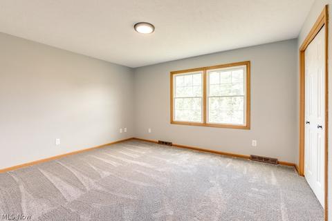 686 Nancy Dr, Aurora, OH 44202 photo 22