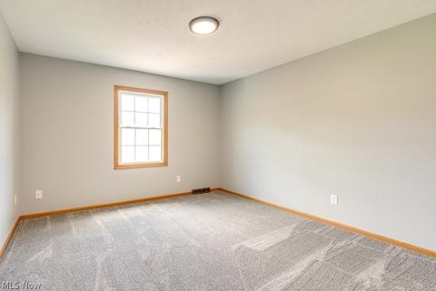 686 Nancy Dr, Aurora, OH 44202 photo 24
