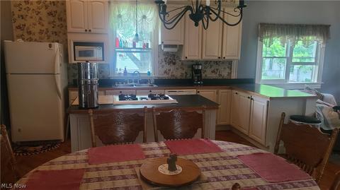9048 N Main St, Windham, OH 44288 photo 8