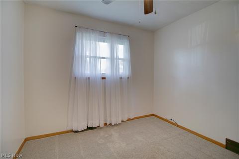 433 Windsor Dr, Elyria, OH 44035 photo 14