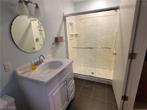 340 Vassar Ave, Elyria, OH 44035 photo 17