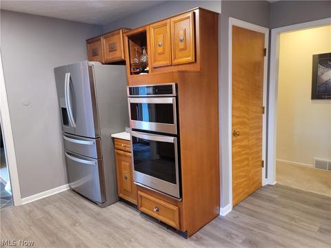 340 Vassar Ave, Elyria, OH 44035 photo 7