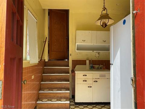 5134 Summer Ave, Ashtabula, OH 44004 photo 8