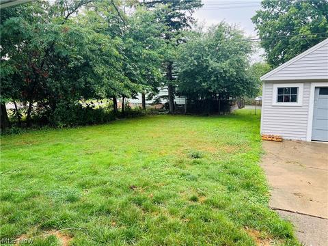 428 E 272nd St, Euclid, OH 44132 photo 21
