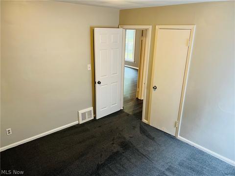428 E 272nd St, Euclid, OH 44132 photo 18