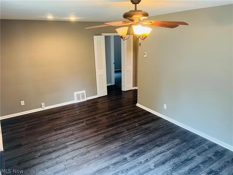 428 E 272nd St, Euclid, OH 44132 photo 8