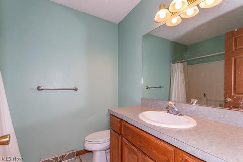 29491 White Rd, Willoughby Hills, OH 44092 photo 25