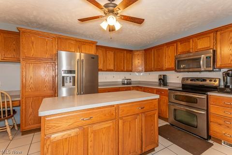 29491 White Rd, Willoughby Hills, OH 44092 photo 14