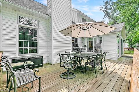 29491 White Rd, Willoughby Hills, OH 44092 photo 16