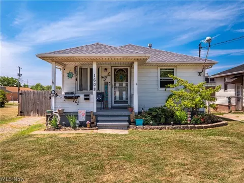 1608 Lehigh Ave, Lorain, OH 44052 photo 1
