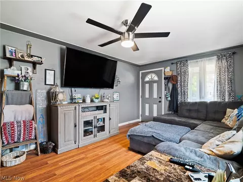 1608 Lehigh Ave, Lorain, OH 44052 photo 6