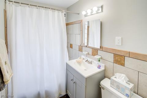 2165 E 290th St, Wickliffe, OH 44092 photo 13