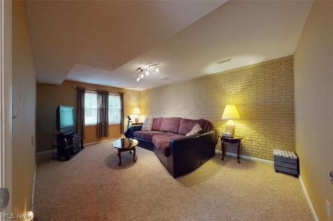 276 Windward Dr, Elyria, OH 44035 photo 32