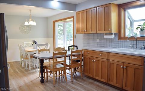125 Circle Dr, Doylestown, OH 44230 photo 8