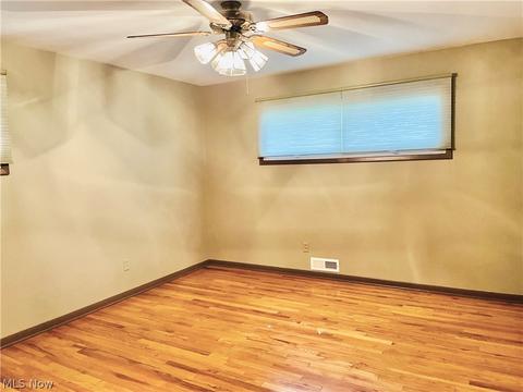 7609 Ann Arbor Dr, Parma, OH 44130 photo 6