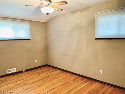 7609 Ann Arbor Dr, Parma, OH 44130 photo 7