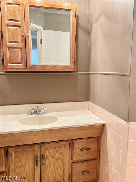 7609 Ann Arbor Dr, Parma, OH 44130 photo 16