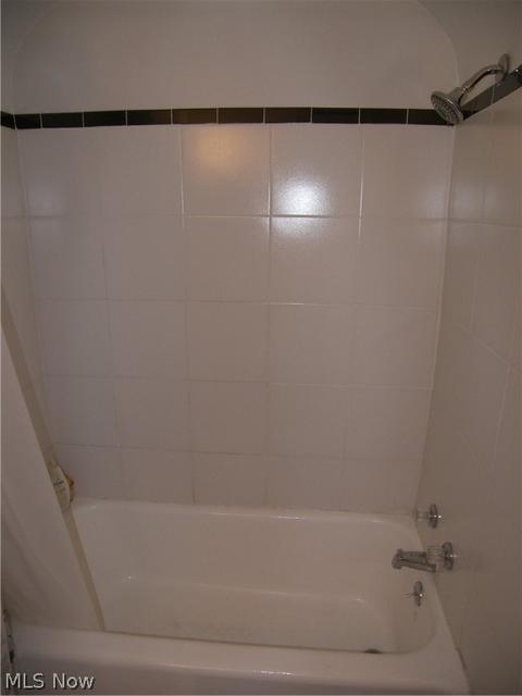 141 E 192nd St, Euclid, OH 44119 photo 17