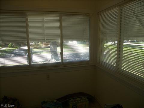141 E 192nd St, Euclid, OH 44119 photo 11
