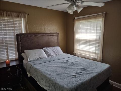 644 Cambridge Ave, Elyria, OH 44035 photo 13