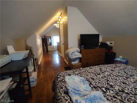 644 Cambridge Ave, Elyria, OH 44035 photo 10