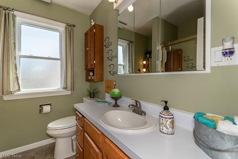245 E 216th St, Euclid, OH 44123 photo 18