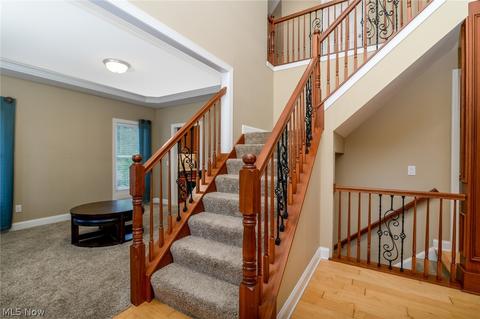 5813 Birmingham Rd NE, Canton, OH 44721 photo 2