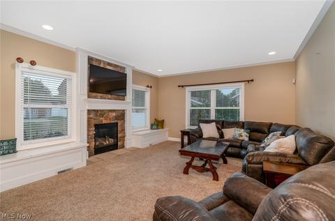 5813 Birmingham Rd NE, Canton, OH 44721 photo 11
