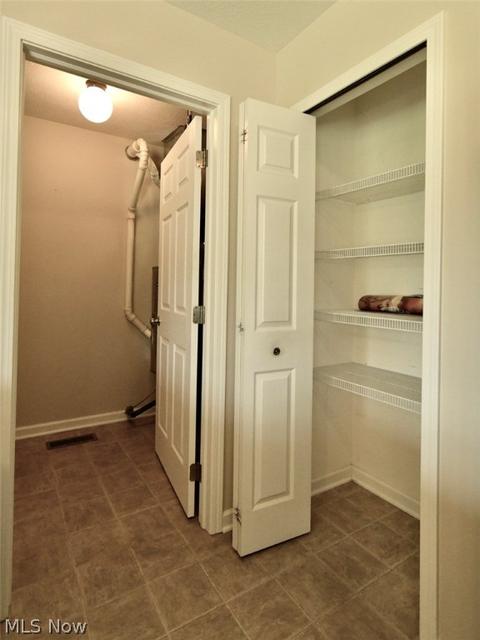 106 Fallingwater Dr, Elyria, OH 44035 photo 22
