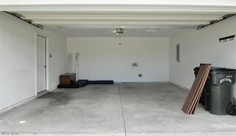 106 Fallingwater Dr, Elyria, OH 44035 photo 26