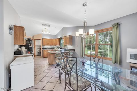 8533 Freedom Rd, Windham, OH 44288 photo 10