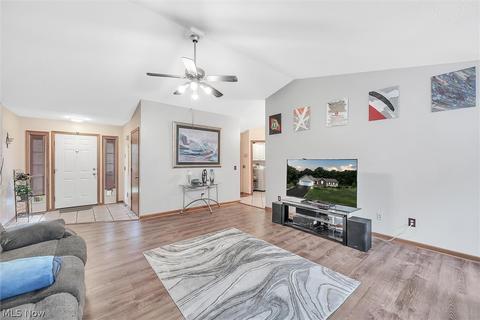8533 Freedom Rd, Windham, OH 44288 photo 7