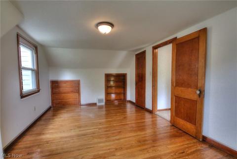 33901 Eddy Rd, Willoughby Hills, OH 44094 photo 17