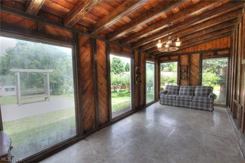 33901 Eddy Rd, Willoughby Hills, OH 44094 photo 6