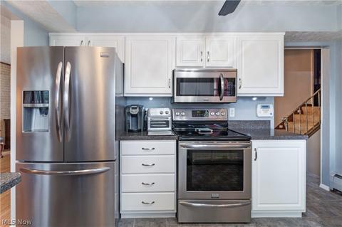 4314 Carr Pl, Lorain, OH 44053 photo 8