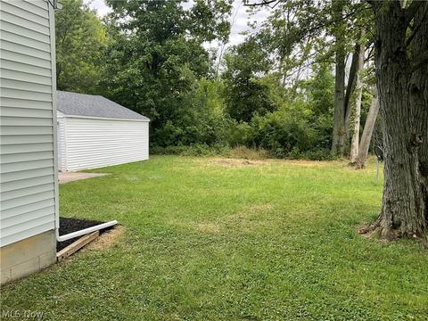 1239 Maple Dr, Lorain, OH 44052 photo 28