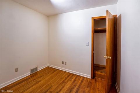 1847 E 37th St, Lorain, OH 44055 photo 10