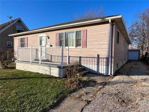 1847 E 37th St, Lorain, OH 44055 photo 2