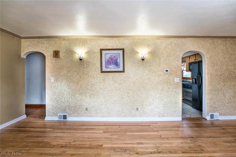 1847 E 37th St, Lorain, OH 44055 photo 4