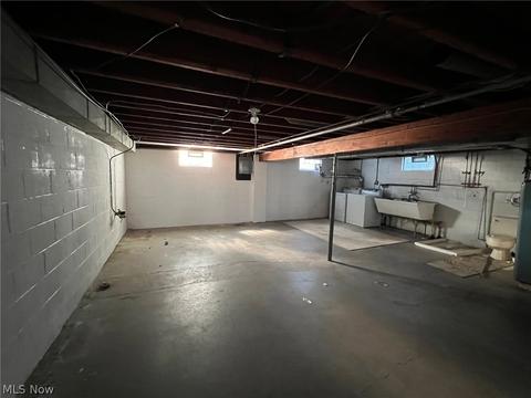 1847 E 37th St, Lorain, OH 44055 photo 25