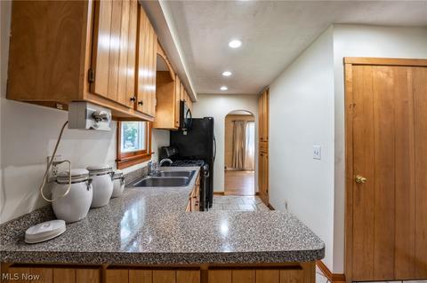 1847 E 37th St, Lorain, OH 44055 photo 16