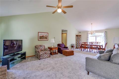 38365 Brighton Path, Willoughby, OH 44094 photo 4